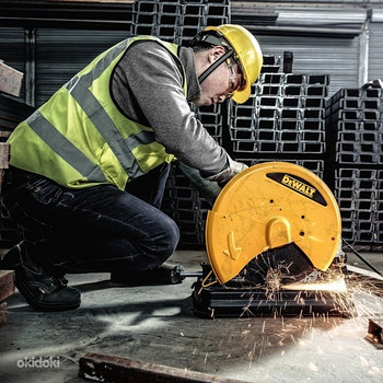 НОВЫЙ Резак по металлу Dewalt D28730-QS, 2200 Вт