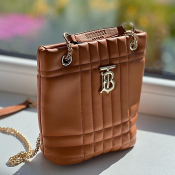 Burberry сумочки через плечо