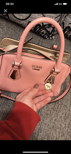 Сумка Guess, оригинал (2 фото из 4)