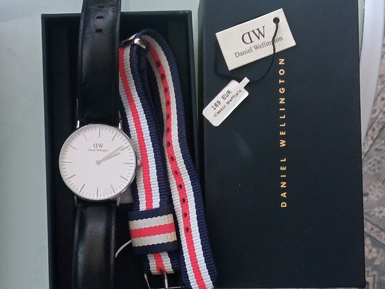 Часы Daniel Wellington