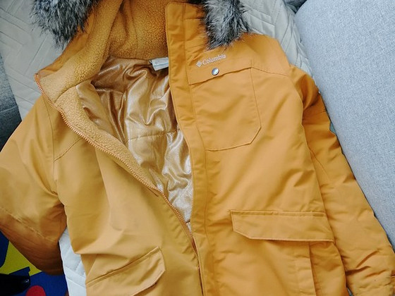 Продам куртку для мальчиков columbia до 164см зима