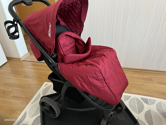 Коляска Britton Helix RED / Black