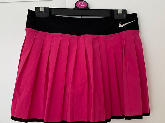 Теннисная юбка Nike