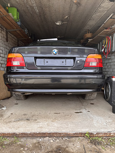 Esi- ja tagapõrkerauad BMW E39 (1 foto / 6)