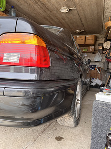 Esi- ja tagapõrkerauad BMW E39 (3 foto / 6)