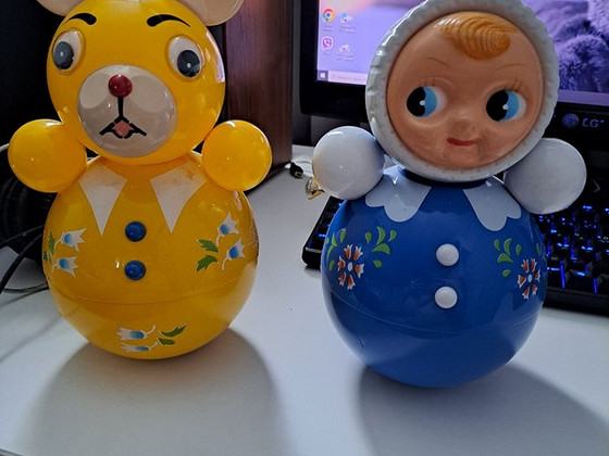 Неваляшки (с дефектом)