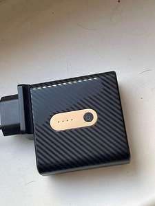 Power Bank (4 фото из 4)