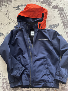 Calvin Klein fliisi jope 126 s (1 foto / 2)