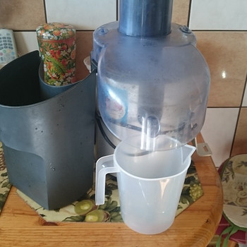 Соковыжималка PHILIPS и мясорубка BOSH