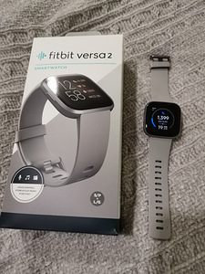 Fitbit versa 2 (2020) (1 foto / 4)