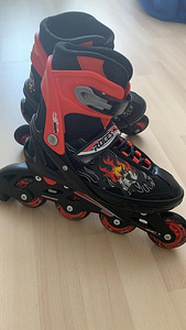 Роликовые коньки (4 фото из 7)