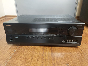 Onkyo TX-SR578 Audio Video Receiver (1 foto / 2)