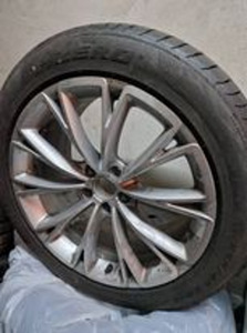 Rehv + valuvelg 255/45R19 Pirelli Pzero 100Y (1 foto / 2)