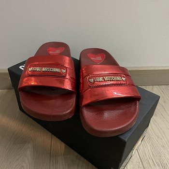 Шлёпки Moschino