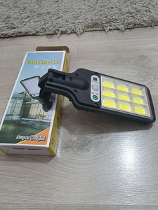 Paikesepaneeliga LED lamp! UUS! (4 foto / 5)