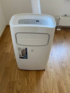 Portatiivne konditsioneer Electrolux EACM-12CG/N6 (1 foto / 3)