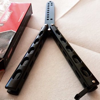 LIBLIKAS NUGA KANDAR, TREENINGU, KARAMBIT