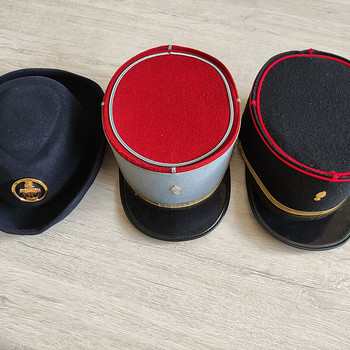Prantsuse armee mütsid.
