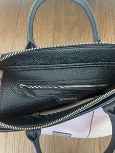 Сумка Emporio Armani, оригинал (3 фото из 9)