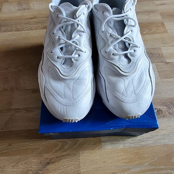 Adidas Ozweego UK 10.5 с коробкой