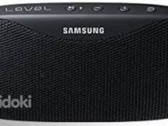 Беспроводная колонка Samsung Level Box Slim