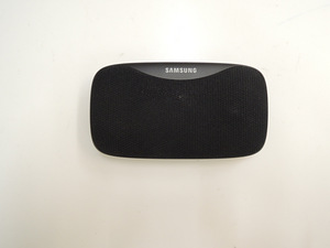 Беспроводная колонка Samsung Level Box Slim (2 фото из 6)