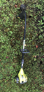 Bensiini trimmer (1 foto / 1)