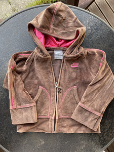 Laste Nike dressikas (1 foto / 3)