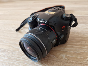 Sony SLT-A57 (1 фото из 6)
