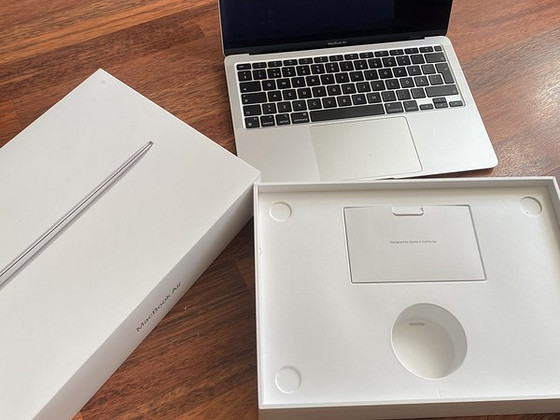 MacBook Air 13 дюймов Apple M1