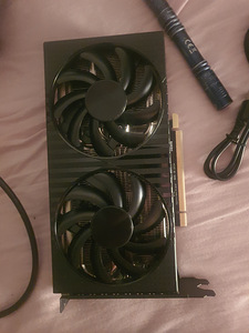 Asus GeForce 3060Ti (4 фото из 4)