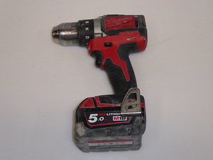 Акудрель Milwaukee M18 BLDD + 5.0Ah 18 V (Без Зарядки) (2 фото из 4)