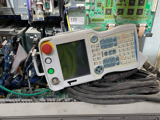 Шкаф управления роботами yaskawa motoman