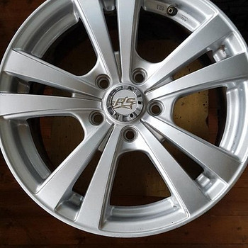 Valuveljed R16
