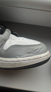 Nike Air Jordan (5 foto / 10)