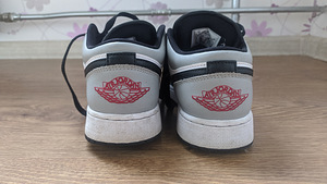 Nike Air Jordan (10 foto / 10)