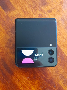 SAMSUNG Flip3 (3 фото из 3)