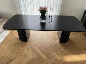 Söögilaud Tubane Disain (2 foto / 2)