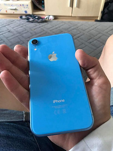 iPHONE XR, СИНЯЯ ИЗДАНИЕ, 64 ГБ (1 фото из 6)
