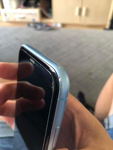 iPHONE XR, СИНЯЯ ИЗДАНИЕ, 64 ГБ (5 фото из 6)