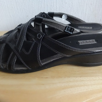 Ecco jalatsid 42