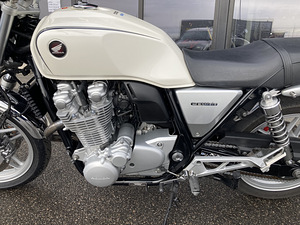 Honda cb1100. 2013a (7 foto / 7)
