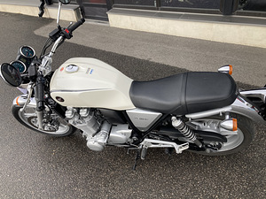 Honda cb1100. 2013a (4 foto / 7)