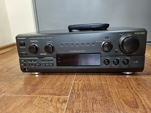 Technics SA-AX720 Стереоресивер с AV-управлением (1 фото из 3)