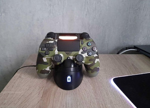 PlayStation 4 (3 фото из 5)