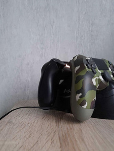 PlayStation 4 (5 фото из 5)