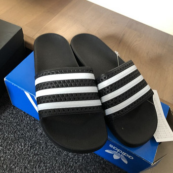 Adidas adilette plätud