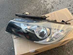 Фара левая BMW e91 (2 фото из 4)