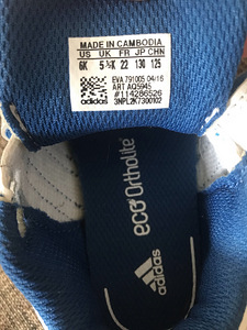 Детские кроссовки adidas, размер FR22/US6K (4 фото из 5)
