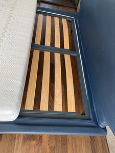 Nahast voodi 170*200cm (6 фото из 6)